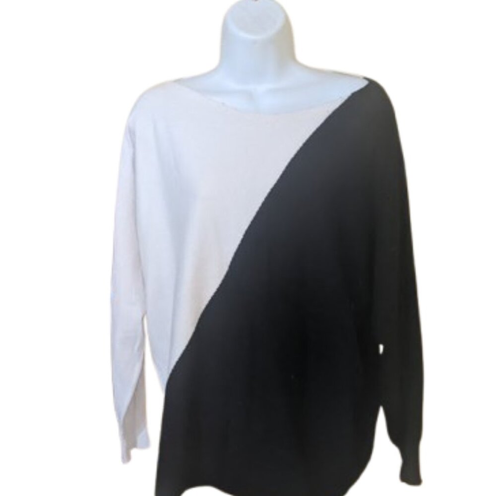 Super soft White and Black Assymetrical Sweater Size large
